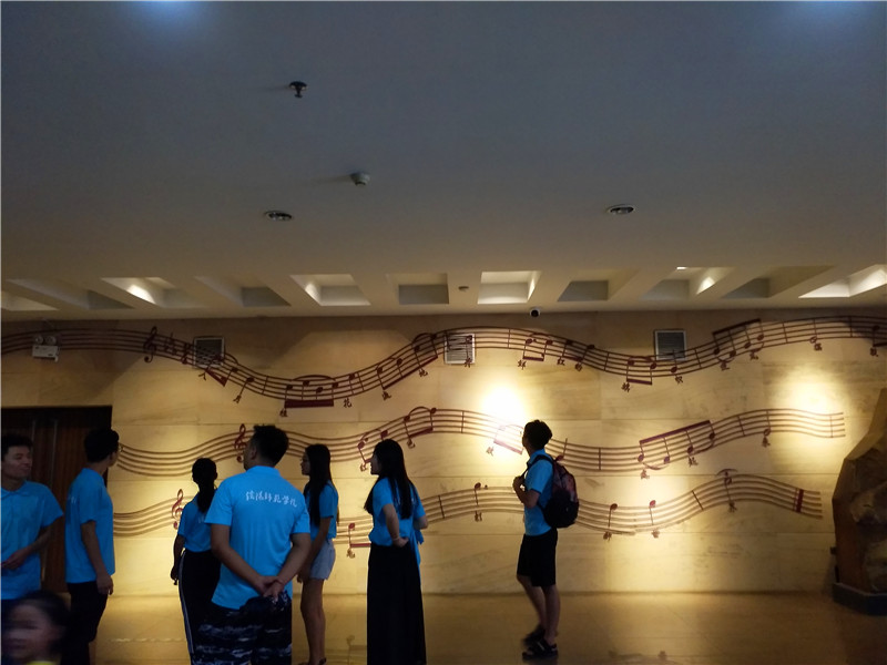 【暑期社会实践专题】公司开展“音为有你·红色随行”红歌文化调研活动