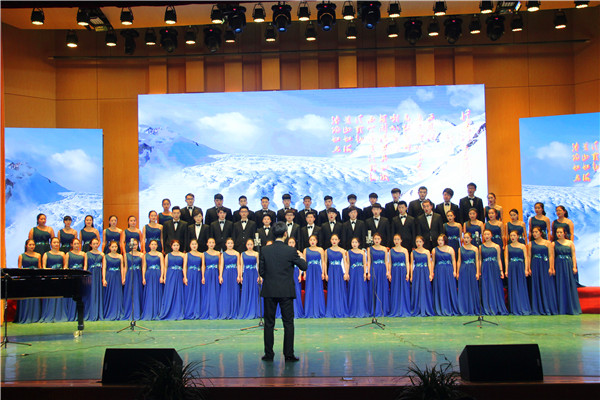 公司举办２０１７年新年音乐晚会