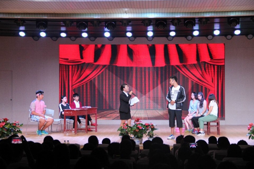 公司顺利举办“我们的天空，我们的梦”漾年华迎新晚会